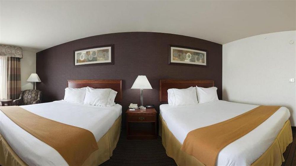 Holiday Inn Express Grand Rapids Southwest, An Ihg Hotel Грандвил Екстериор снимка